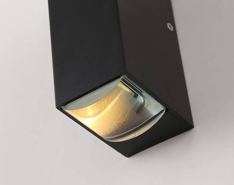 modern-outdoor-wall-sconce-with-waterproof-led-light-img15.jpg
