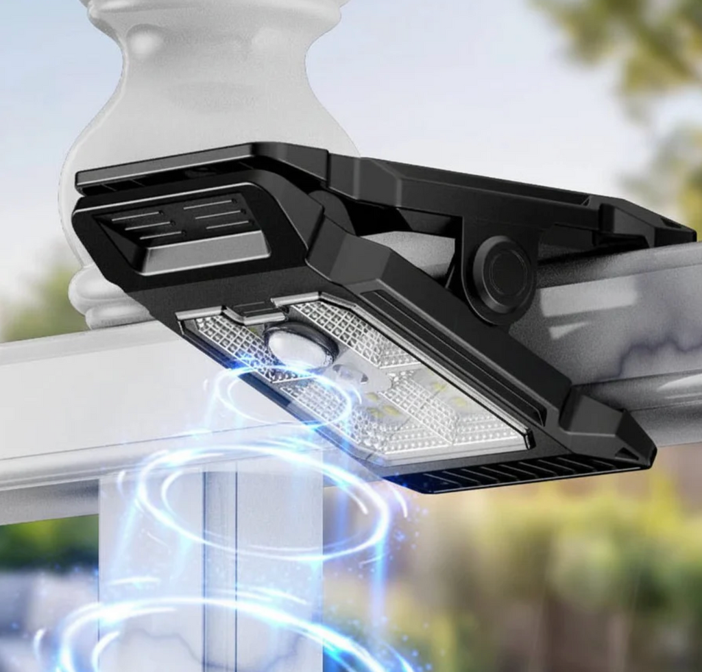 modern-solar-fence-light-with-security-clip-on-for-balcony-img6.png