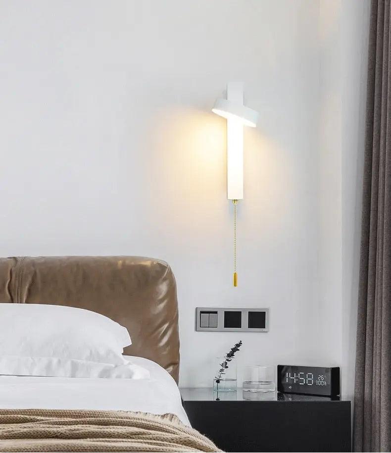 modern-wall-sconce-light-with-350-adjustable-head-img3.jpg