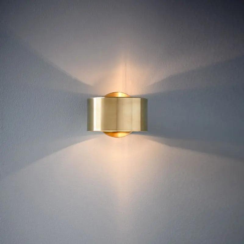 modern-wall-sconce-light-with-minimalist-design-img6.jpg