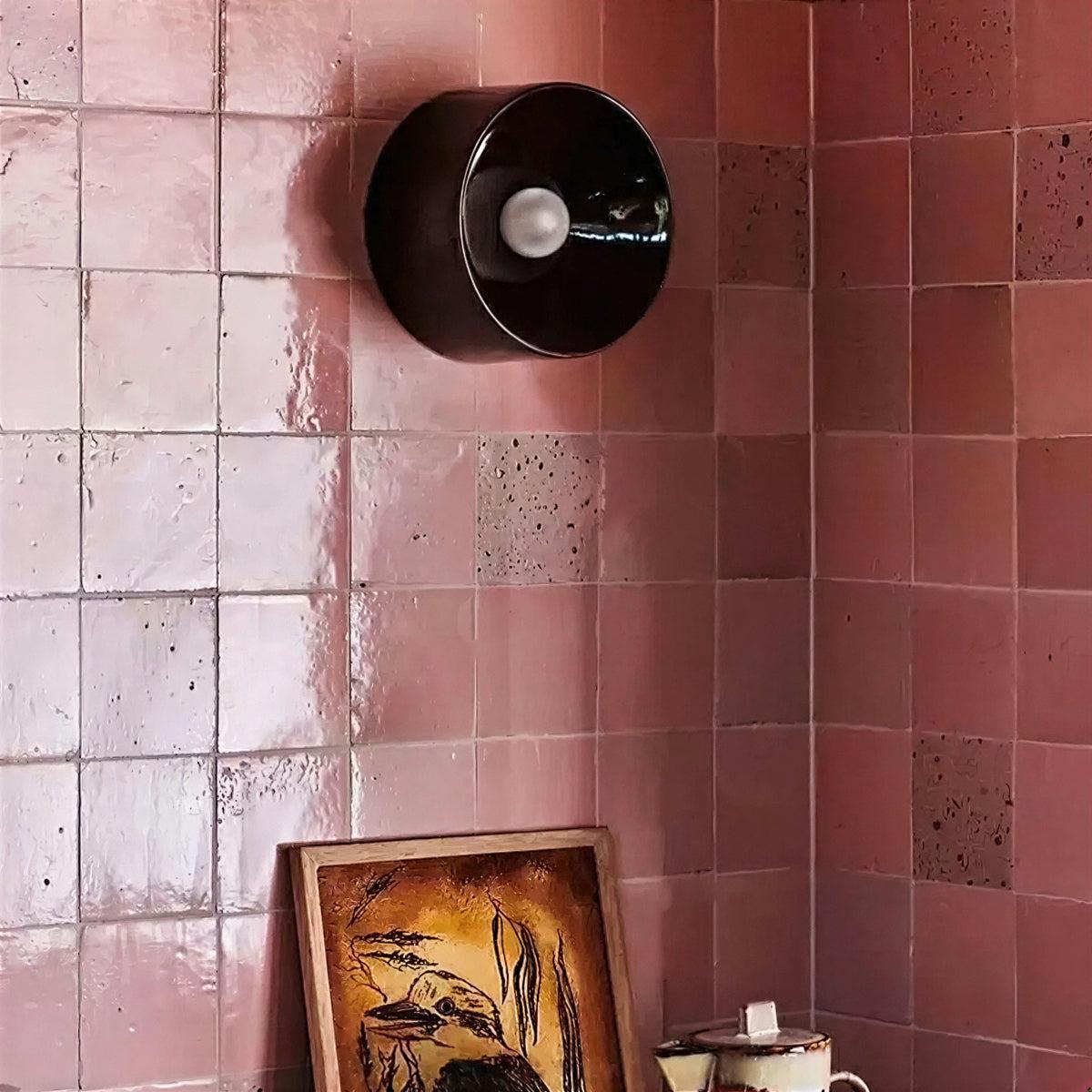 modern-wall-sconce-light-with-reflective-mirror-finish-img1.jpg