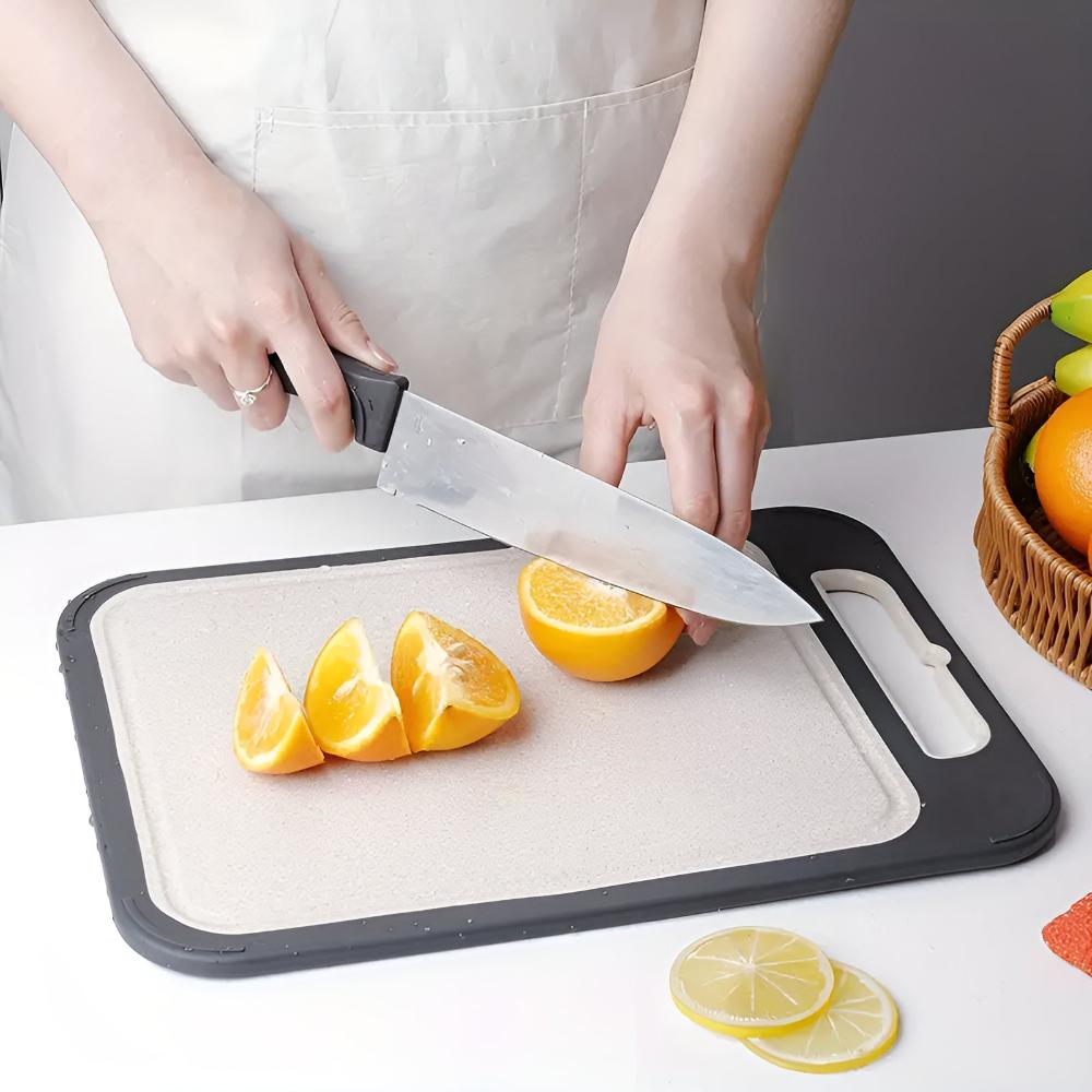 multi-function-reversible-cutting-board-with-built-in-garlic-grinder-dishwasher-safe-img1.jpg