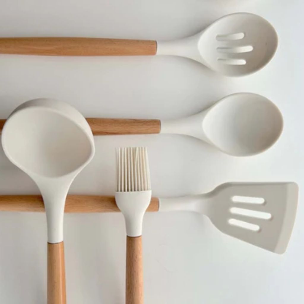 multi-function-silicone-cooking-utensil-set-11-piece-bpa-free-img13.jpg