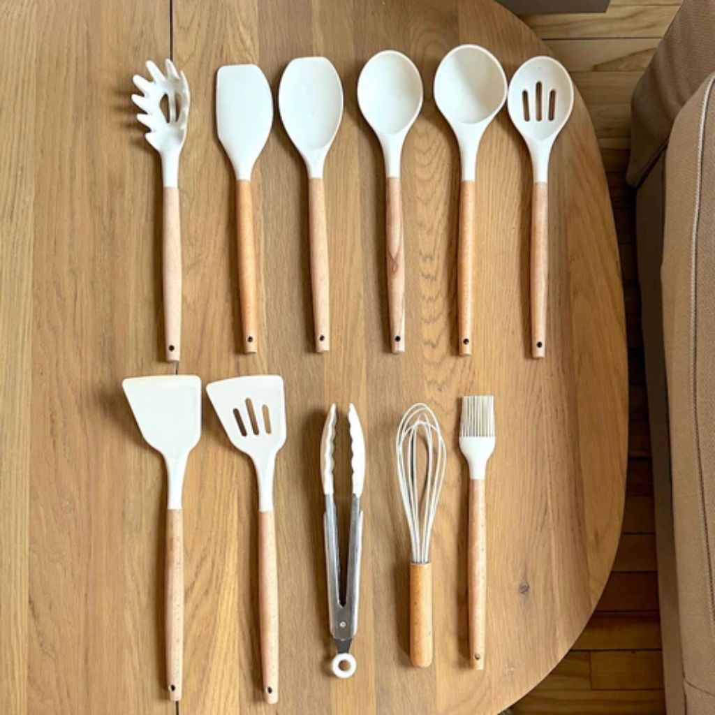 multi-function-silicone-cooking-utensil-set-11-piece-bpa-free-img6.jpg