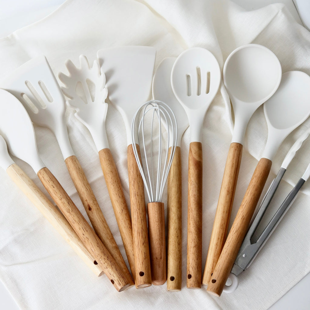 multi-function-silicone-kitchen-utensil-set-bpa-free-heat-resistant-img1.jpg