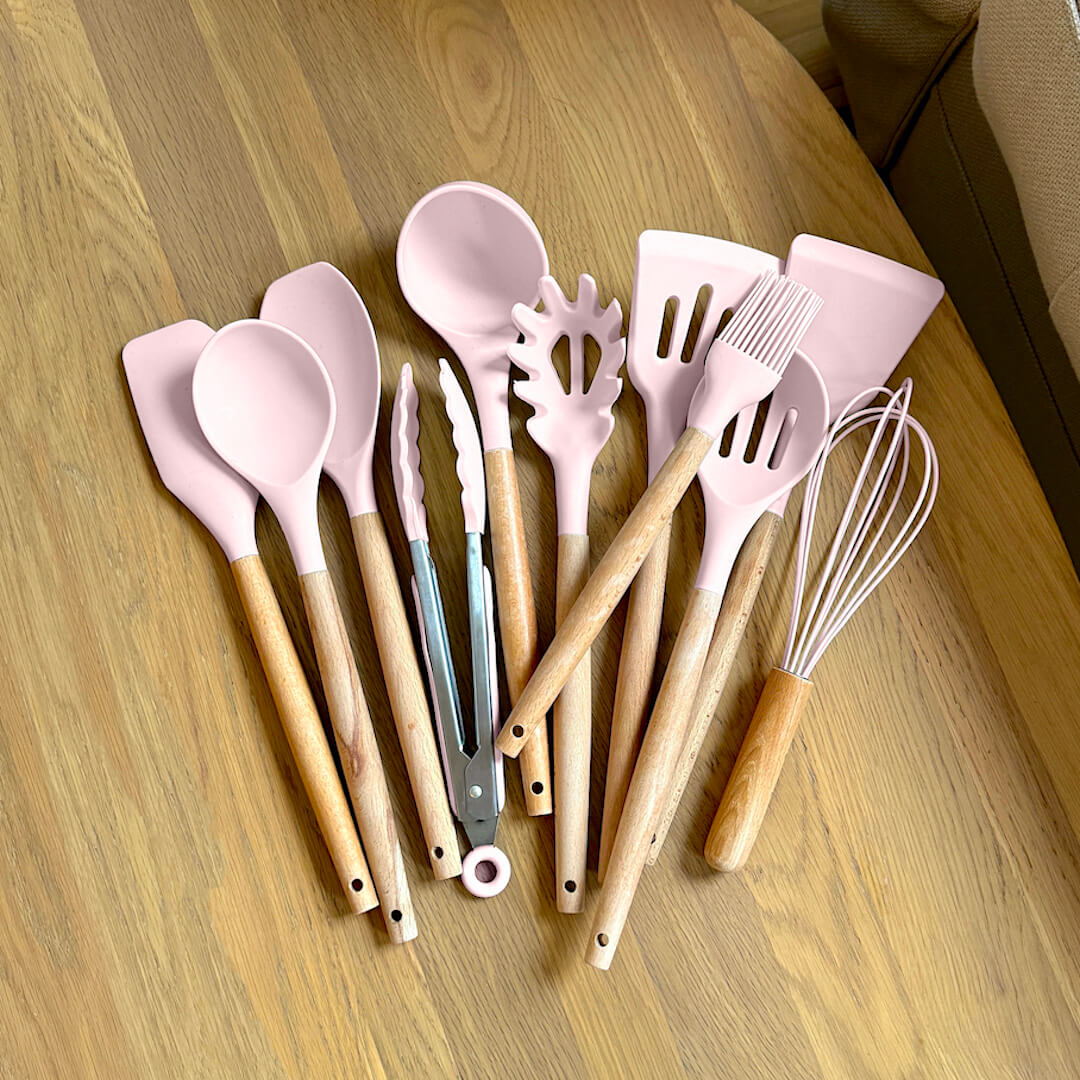 multi-function-silicone-kitchen-utensil-set-bpa-free-heat-resistant-img4.jpg
