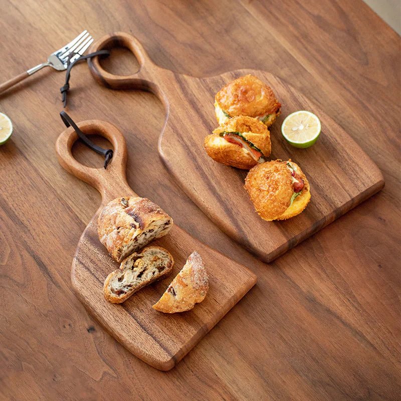 multi-function-walnut-cutting-board-35x25cm-reversible-design-img4.webp