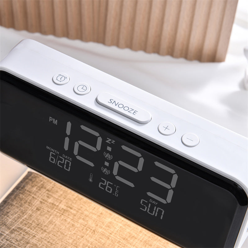 multifunctional-bedside-lamp-with-wireless-charger-and-clock-img9.jpg