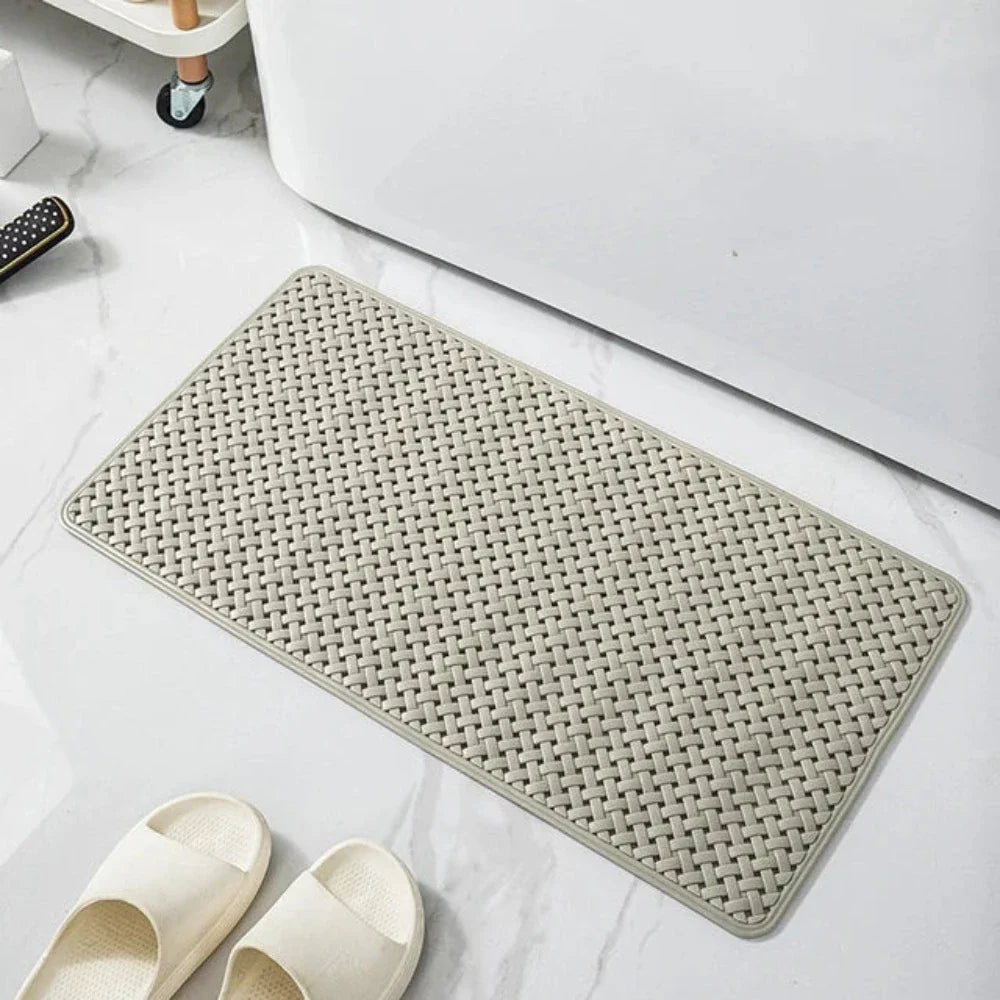 non-slip-bathtub-mat-for-shower-tub-suction-cup-quick-dry-img5.webp