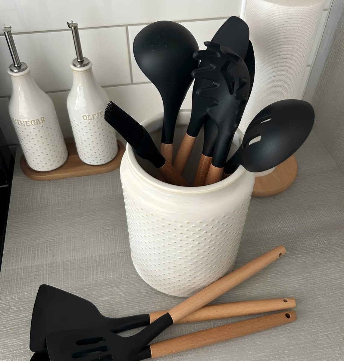 non-stick-silicone-cooking-utensil-set-11-piece-bpa-free-img4.jpg