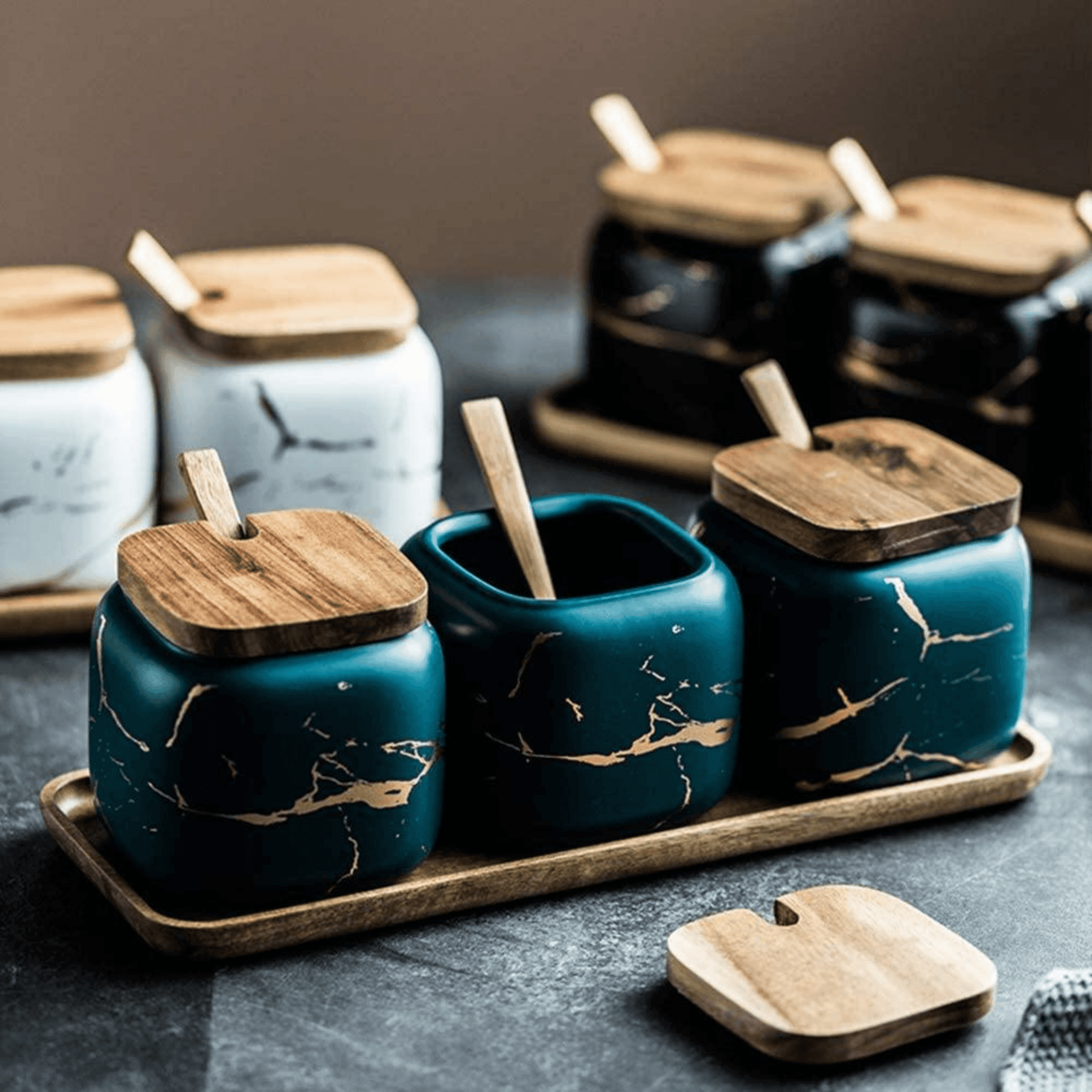 porcelain-spice-jar-set-with-wooden-tray-airtight-marble-look-design-img1.png