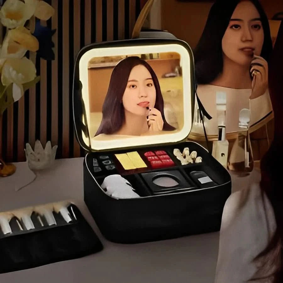 portable-makeup-bag-with-integrated-led-mirror-img5.webp