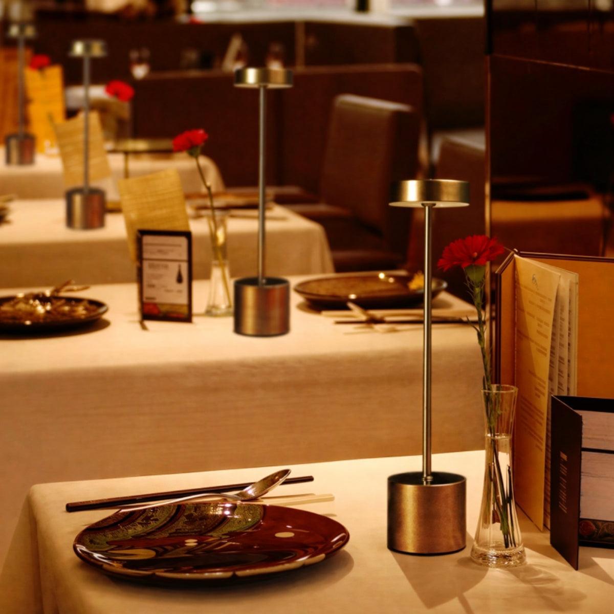 rechargeable-cordless-table-lamp-touch-dimmer-led-dining-restaurant-light-img6.jpg