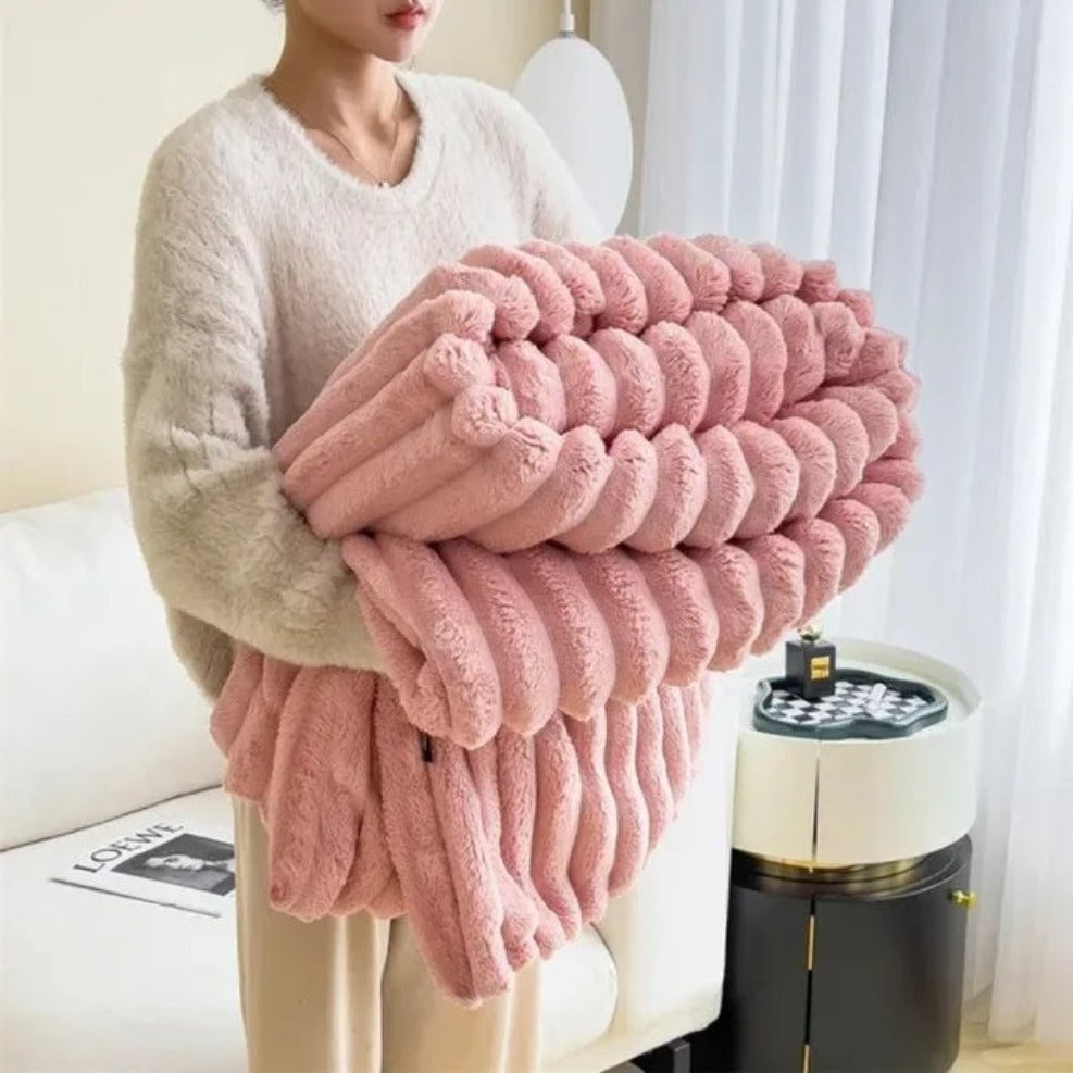 ribbed-luxury-throw-blanket-for-ultimate-winter-comfort-img10.jpg