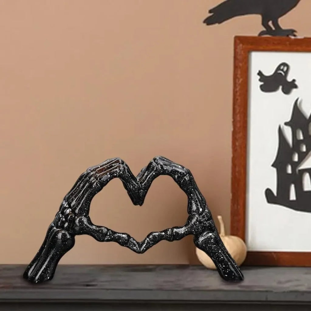 robert-gothic-skeleton-home-decor-img3.jpg