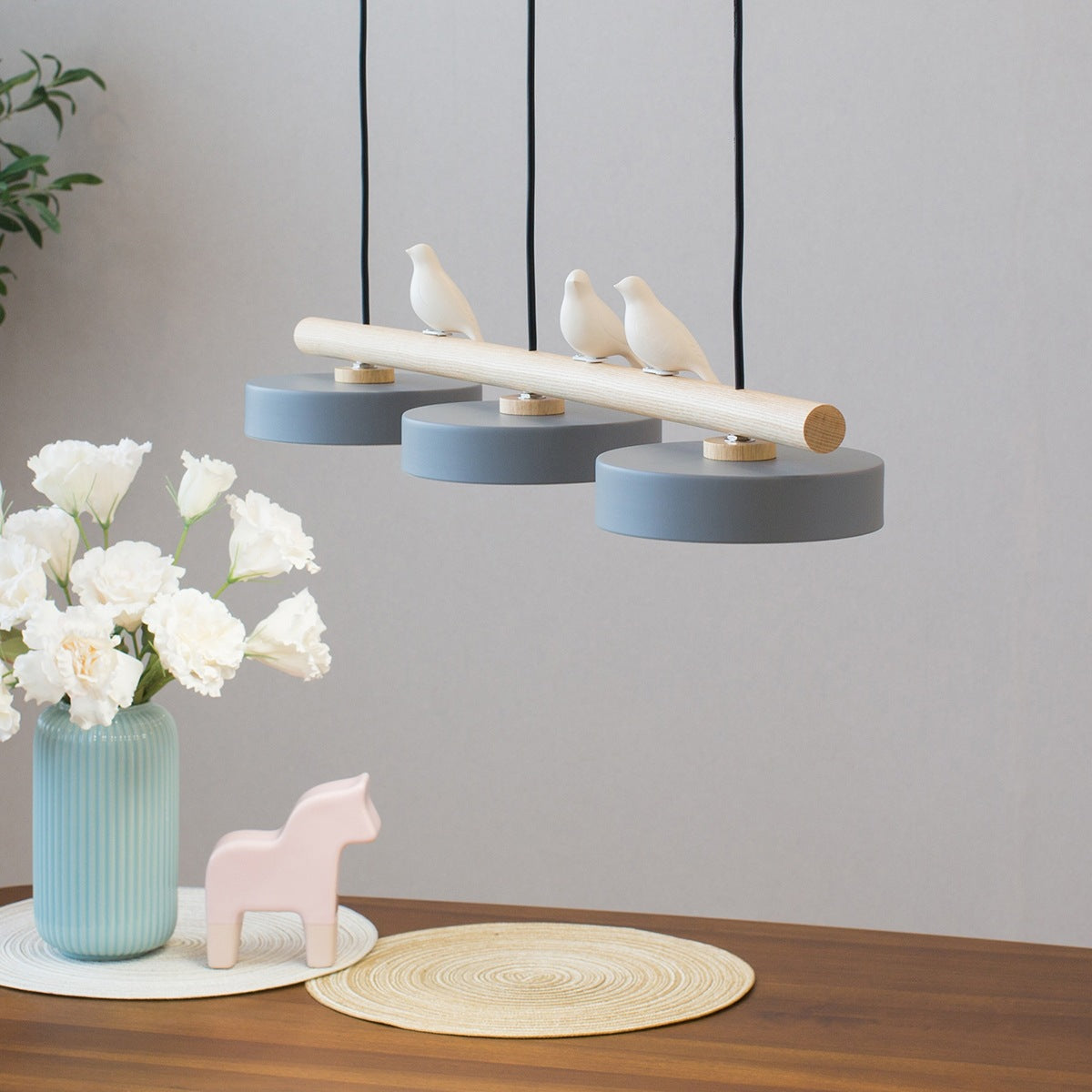 rustic-bird-pendant-light-with-vintage-bronze-finish-img2.jpg