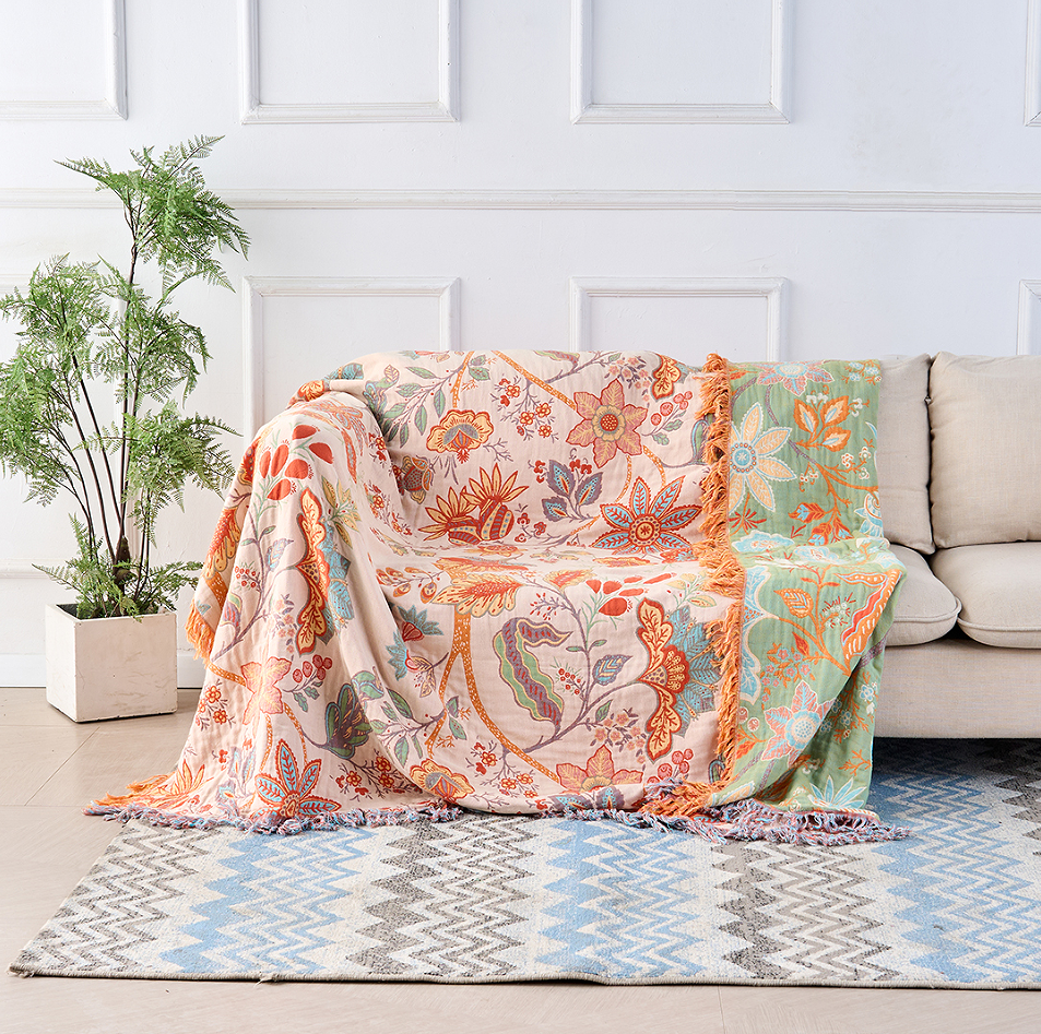 rustic-floral-cotton-throw-blanket-with-bohemian-fringe-img1.png