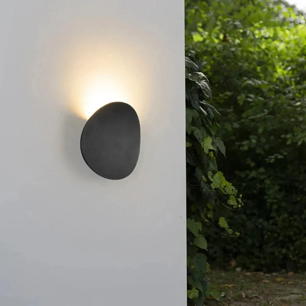 rustic-outdoor-wall-sconce-light-with-weatherproof-lantern-design-img1.jpg