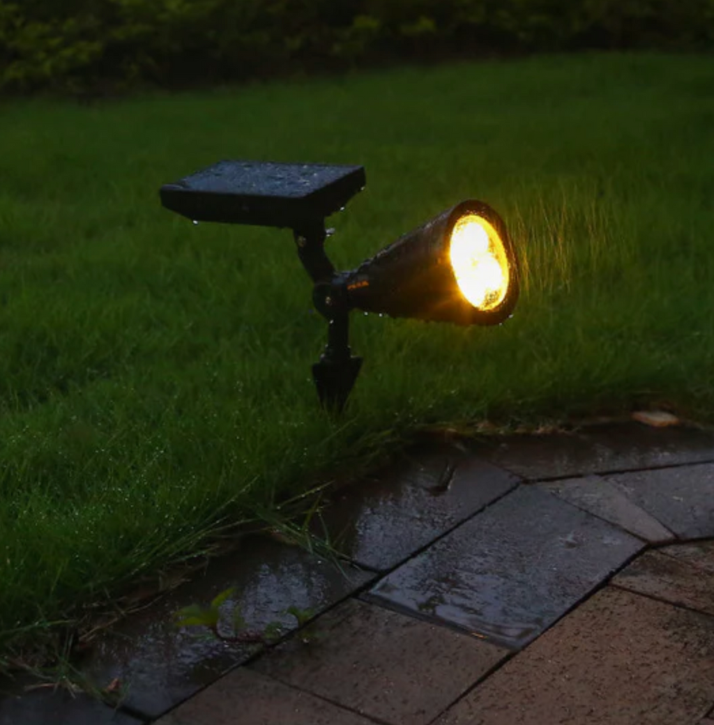 rustic-solar-led-outdoor-spotlight-with-adjustable-focused-beam-img7.png