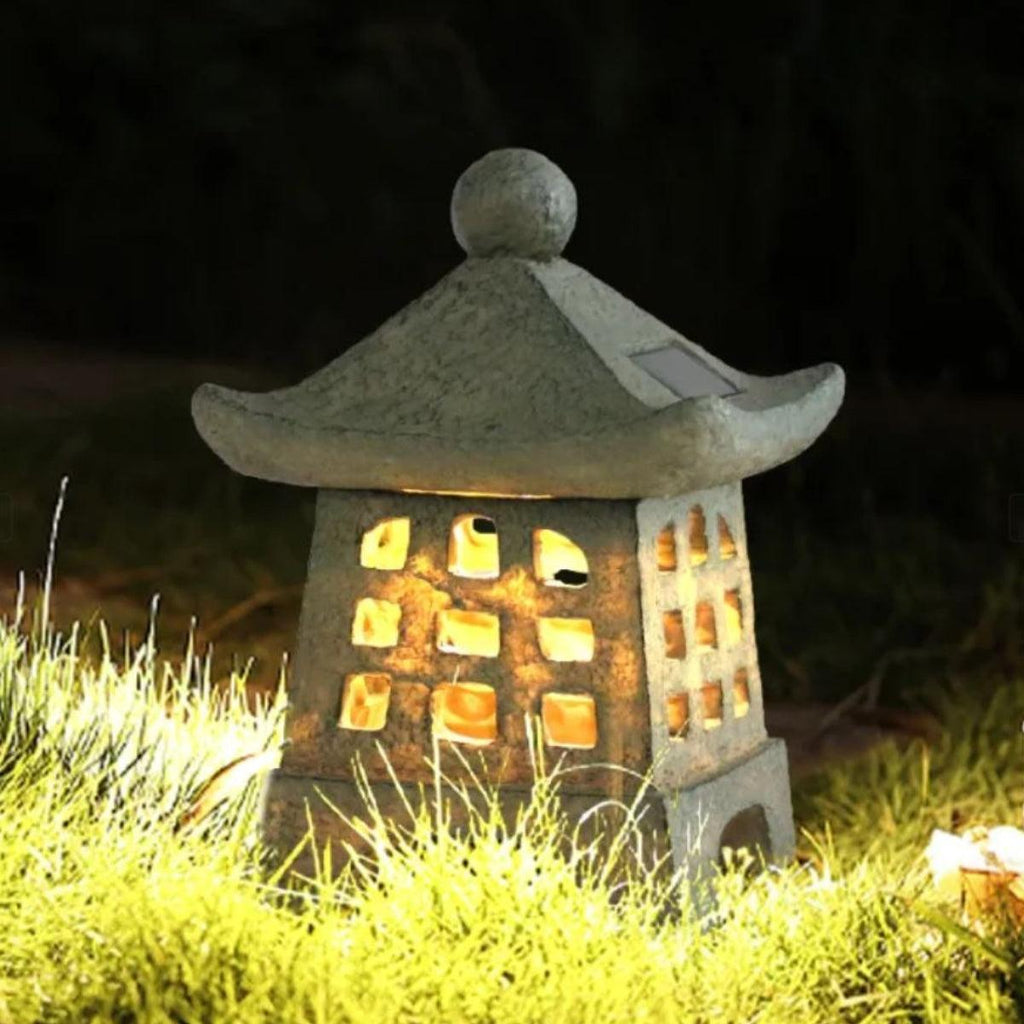 rustic-solar-pagoda-garden-light-for-outdoor-pathway-img1.jpg