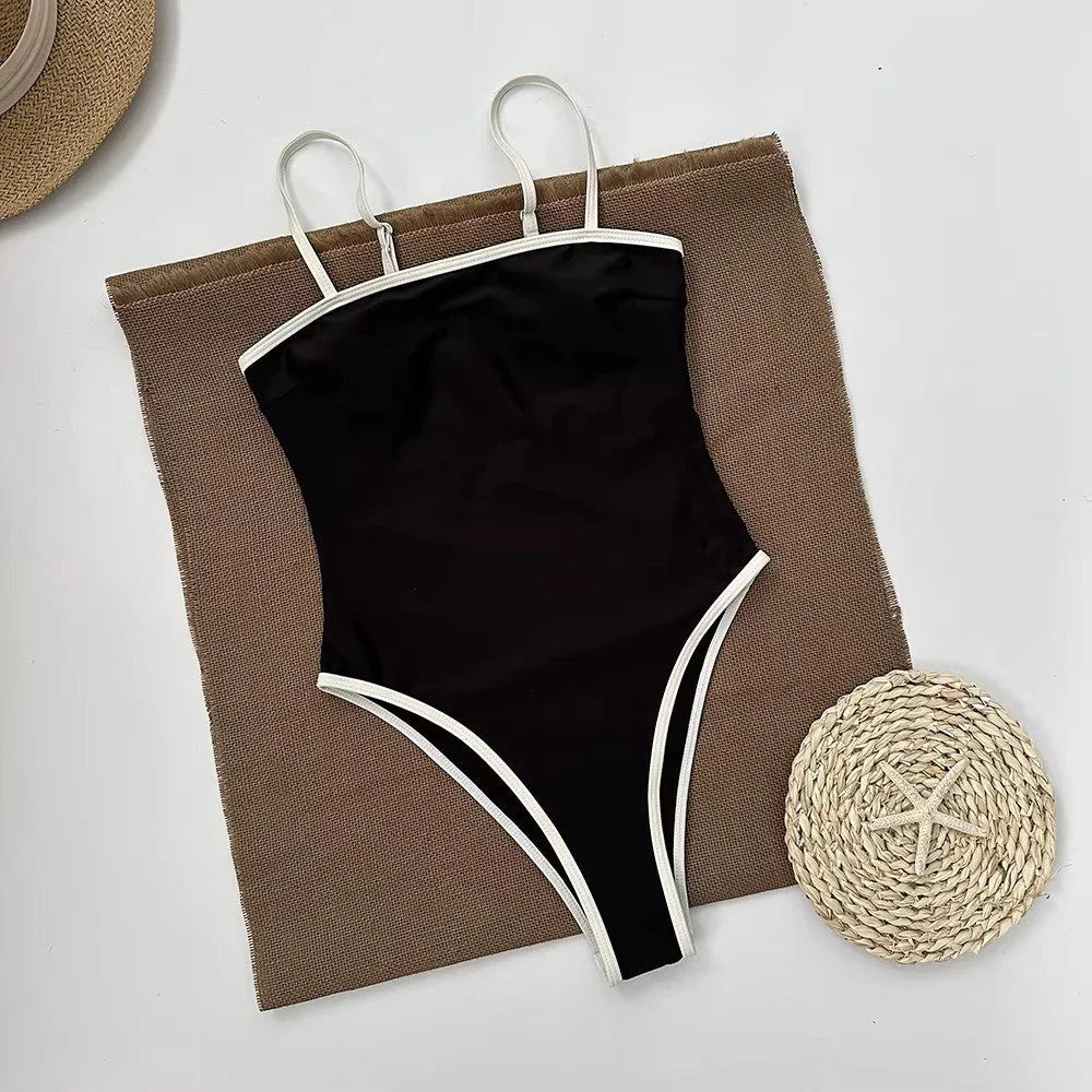 sandra-minimalist-colour-block-swimsuit-img7.webp