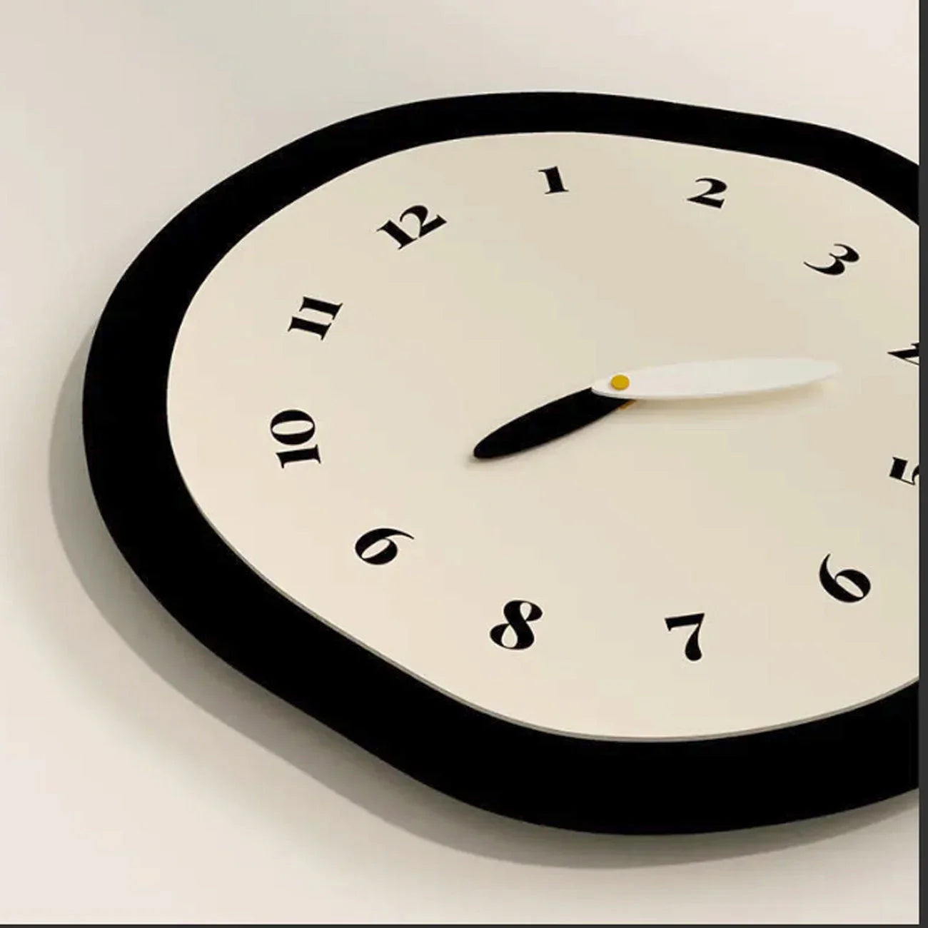 sculpted-abstract-wall-clock-with-silent-quartz-movement-img5.jpg