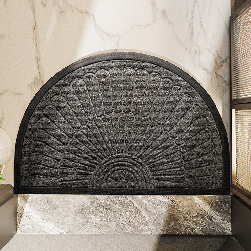 semi-circular-rubber-door-mat-for-clean-entryways-img1.png