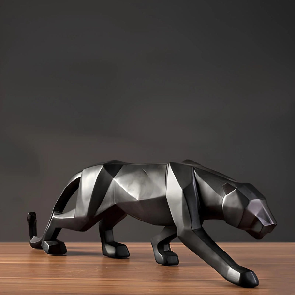 sleek-abstract-panther-resin-sculpture-img5.webp
