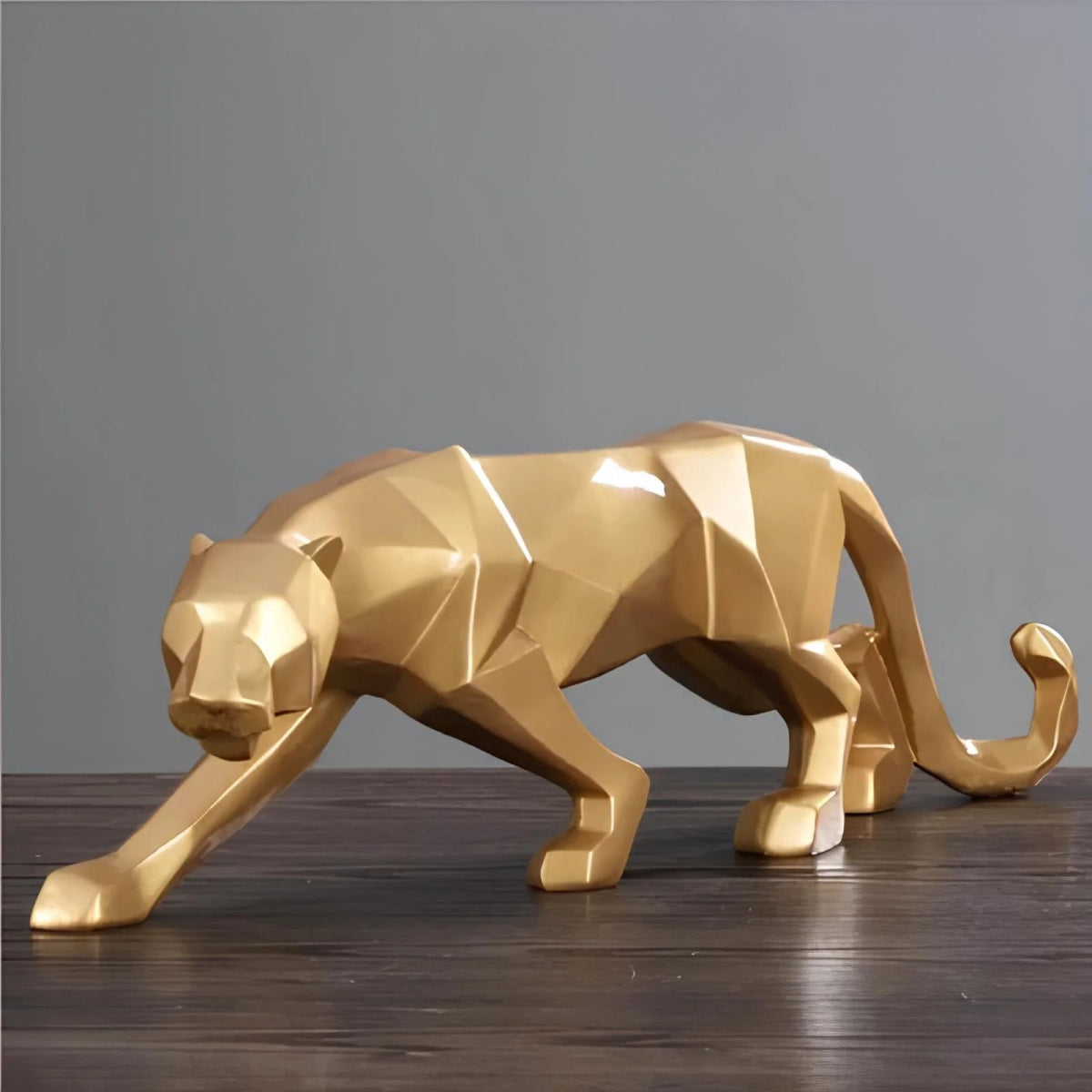 sleek-abstract-panther-resin-sculpture-img8.webp