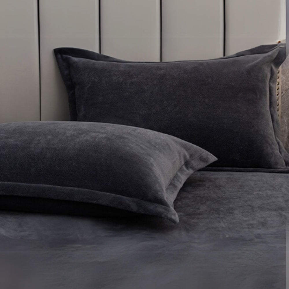 soft-fleece-pillow-covers-for-restful-sleep-img4.jpg