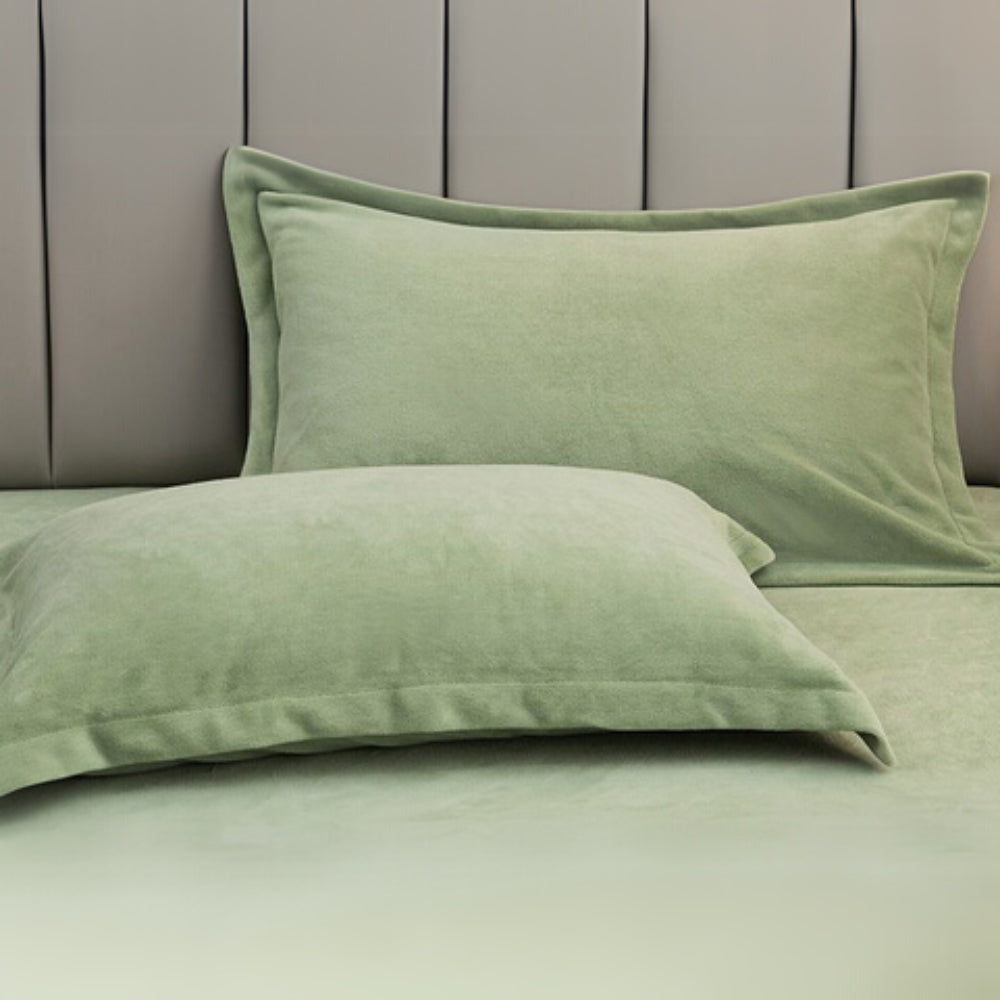 soft-fleece-pillow-covers-for-restful-sleep-img6.jpg