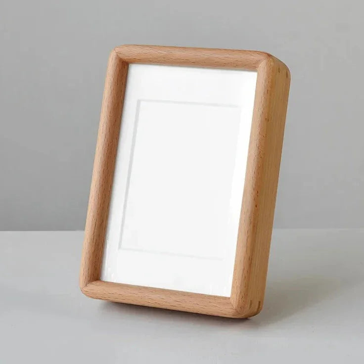 solid-wood-photo-frame-with-passe-partout-and-rounded-corners-img7.jpg