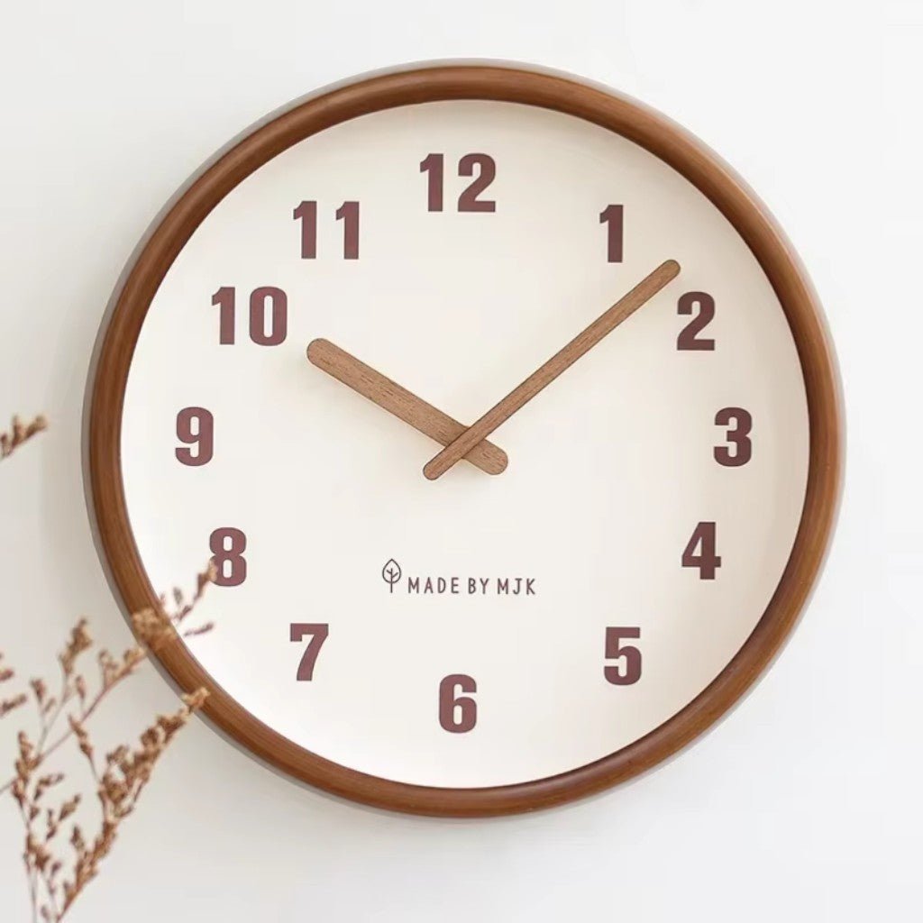 solid-wood-silent-wall-clock-with-scandinavian-retro-design-img10.jpg