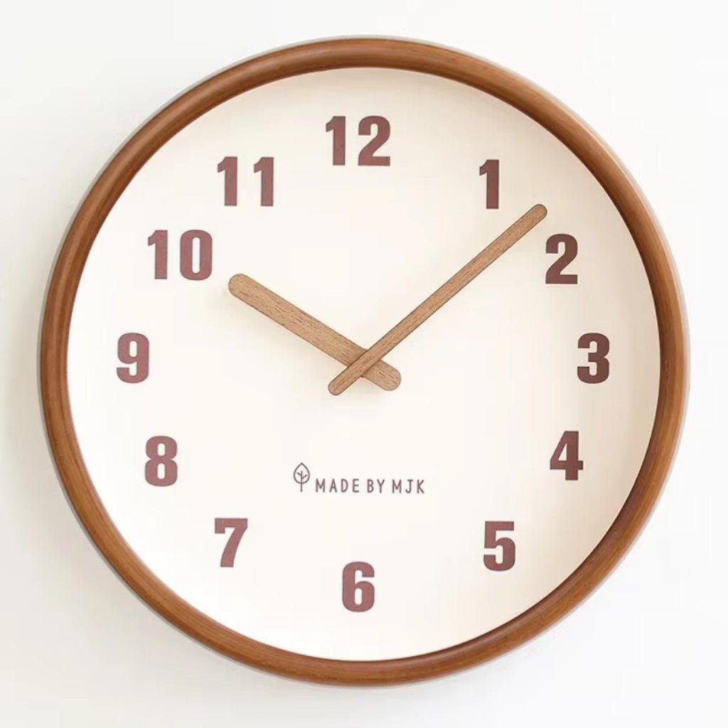 solid-wood-silent-wall-clock-with-scandinavian-retro-design-img13.jpg