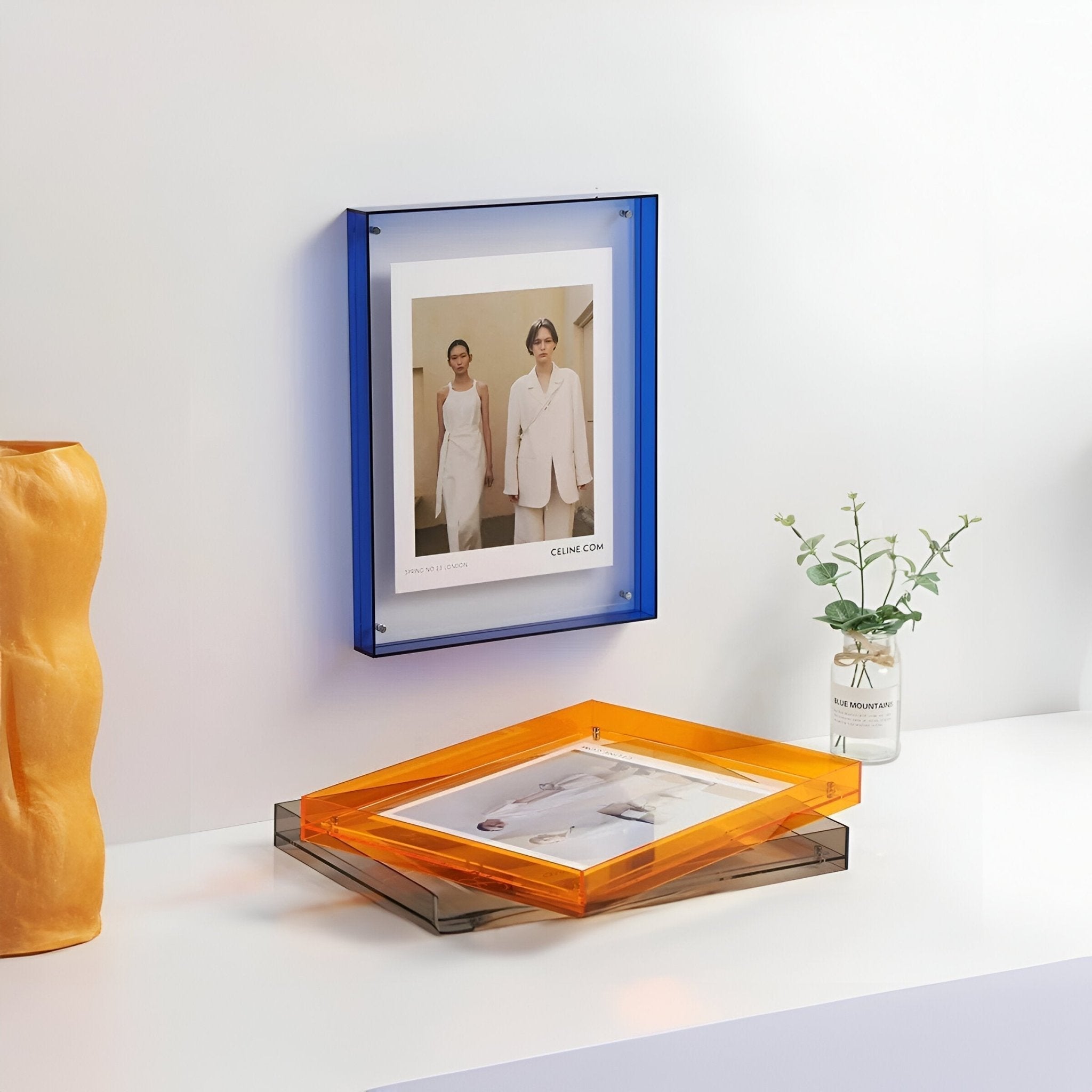 transparent-acrylic-photo-frame-with-modern-minimalist-design-img2.jpg