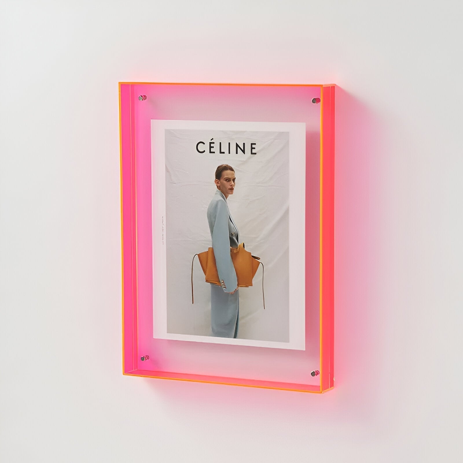 transparent-acrylic-photo-frame-with-modern-minimalist-design-img5.jpg