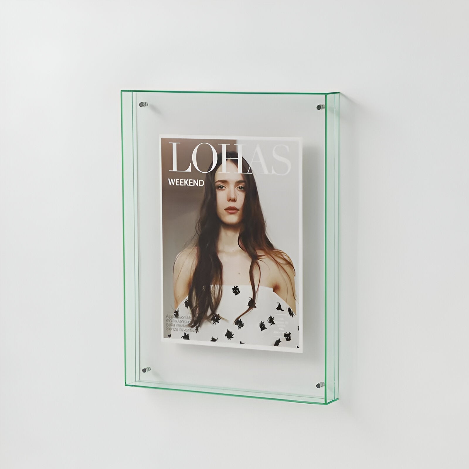 transparent-acrylic-photo-frame-with-modern-minimalist-design-img7.jpg