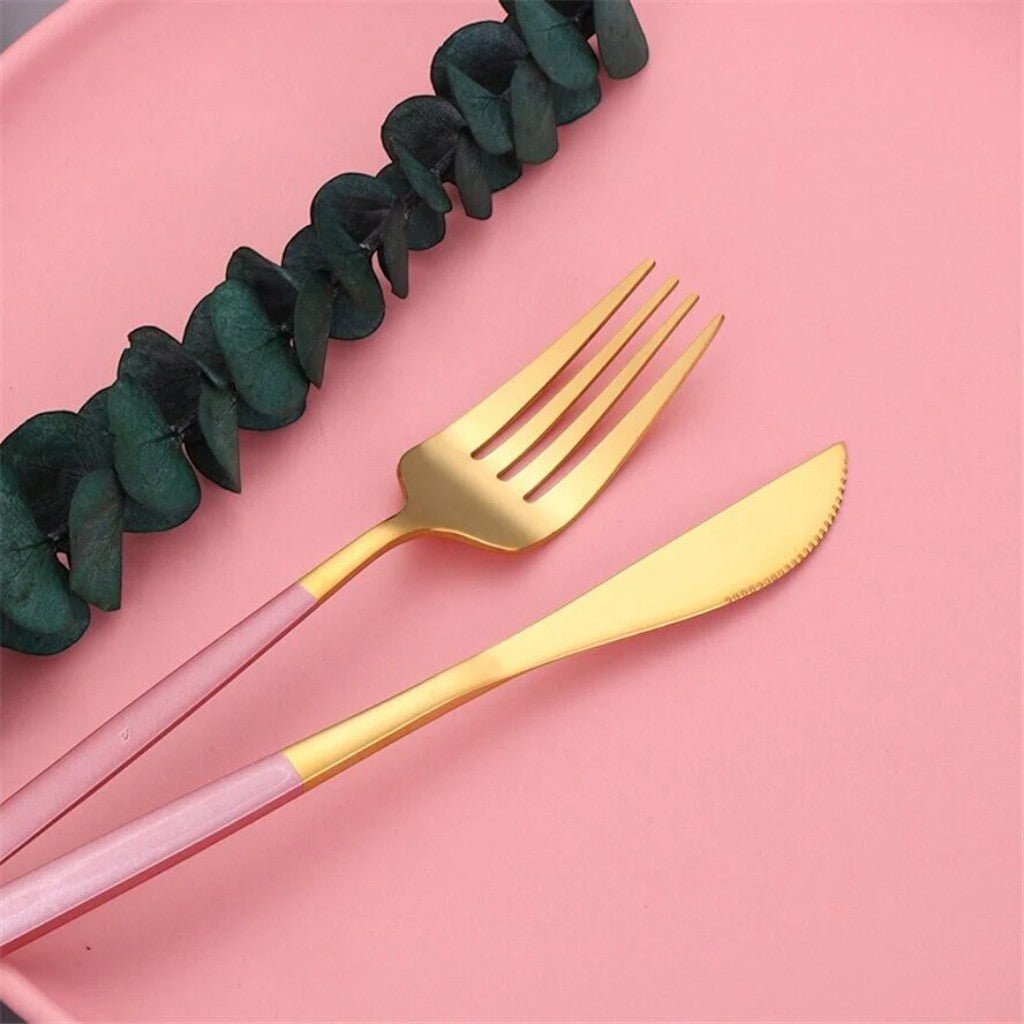 two-tone-stainless-steel-cutlery-set-30-piece-dishwasher-safe-img5.jpg