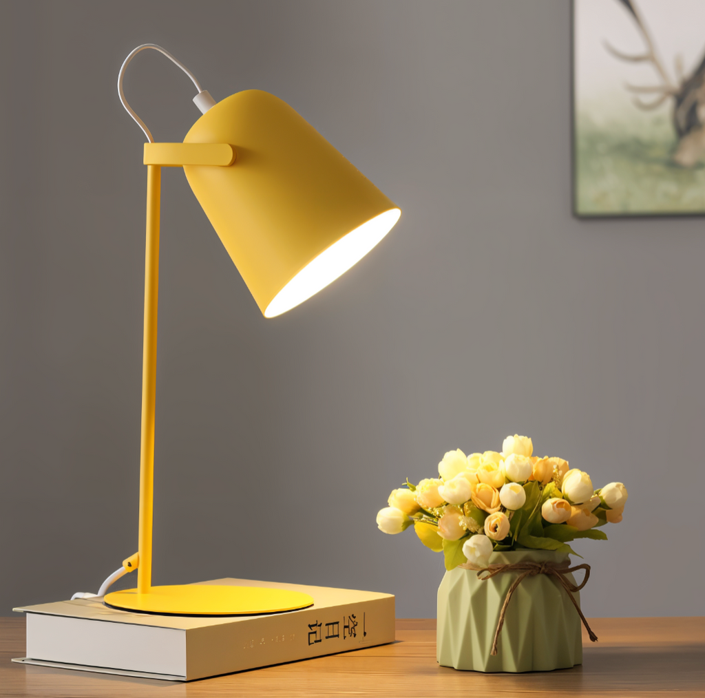 vintage-macaron-table-lamp-with-matte-metal-base-for-reading-img2.png