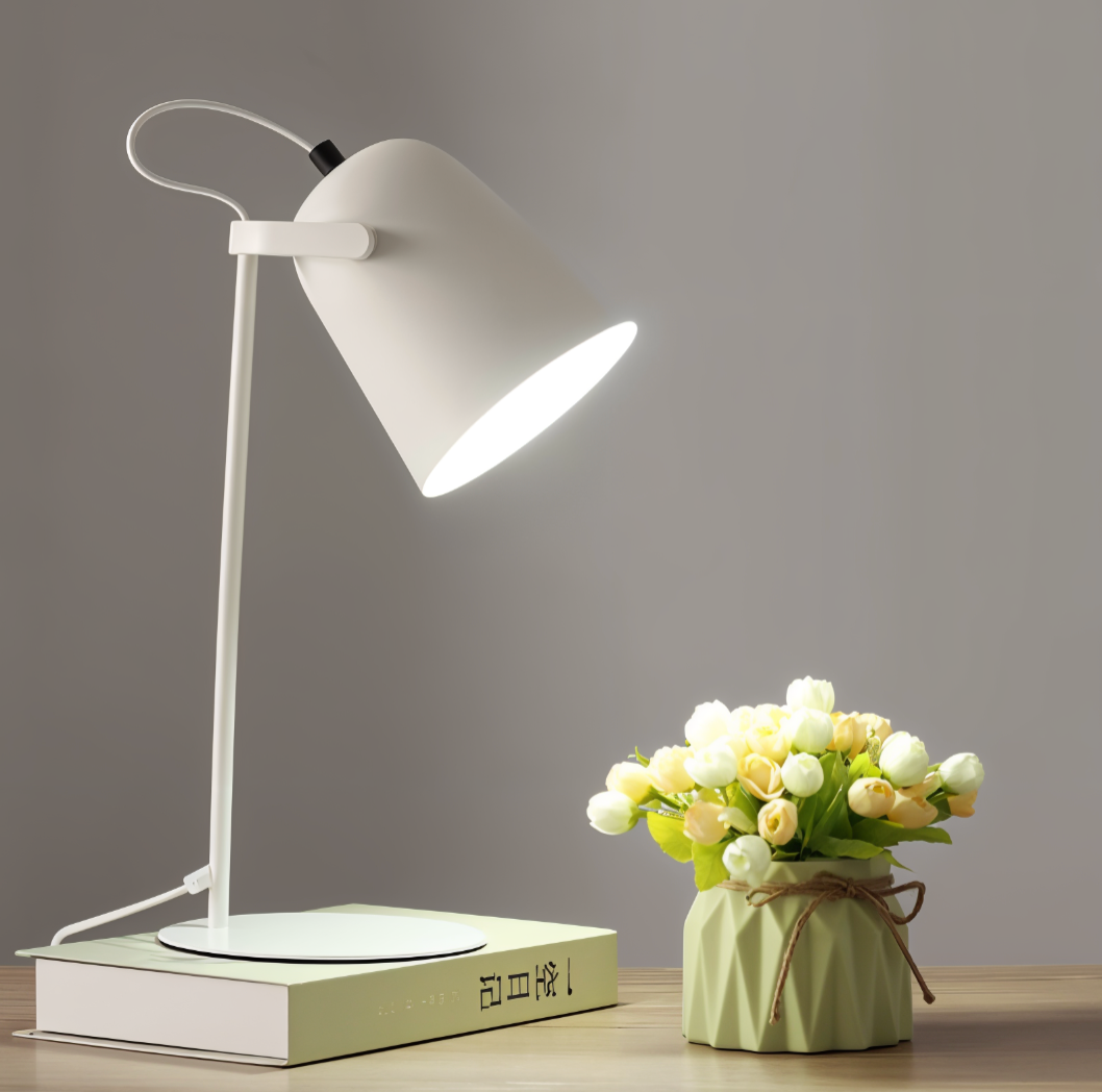 vintage-macaron-table-lamp-with-matte-metal-base-for-reading-img5.png