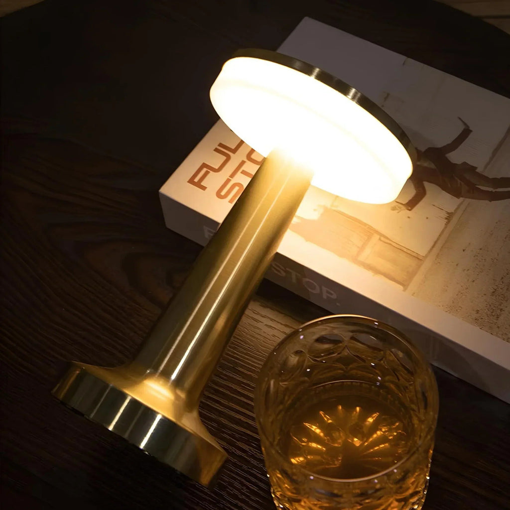 vintage-wireless-table-lamp-with-retro-edison-bulb-style-img21.webp