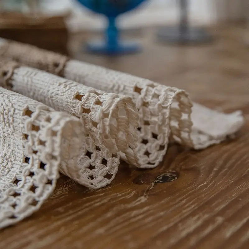 woven-cotton-placemat-set-of-4-with-jute-inlay-fringe-edge-img5.webp